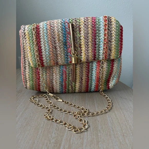 Multicolor Woven Crossbody Bag with Gold Chain - Picture 1 of 4